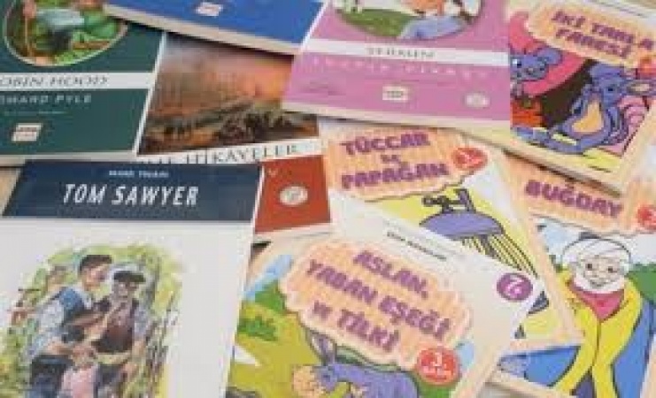 İskeleli Bir Yardımsever Şehit İlker Karter İlkokulu’na 128 Kitap Bağışladı