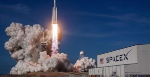 Spacex'in 40 Uydusu Güneş Fırtınası Nedeniyle Düştü!