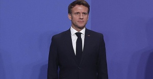Macron, Fransa ve Türkiye'nin NATO’nun Birliğine ve Gücüne Bağlı Olduklarını Söyledi